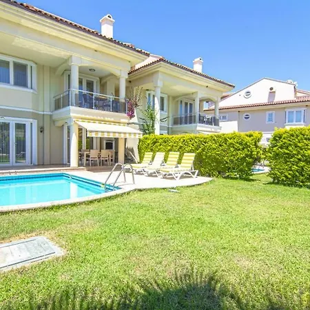 Sunset Beach Club Aqua Lettings Oyster 1 Вилла