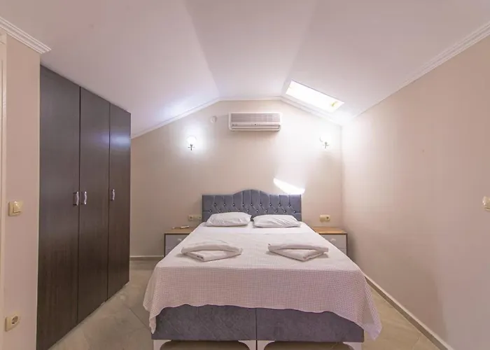 Вилла Sunset Beach Club Aqua Lettings Oyster 1