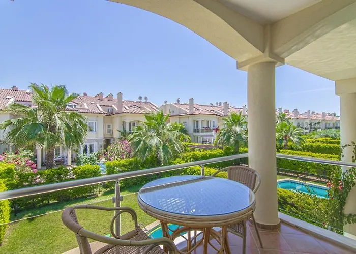 Sunset Beach Club Aqua Lettings Oyster 1 *