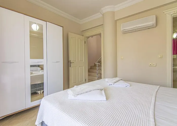 Sunset Beach Club Aqua Lettings Oyster 1 Willa Fethiye