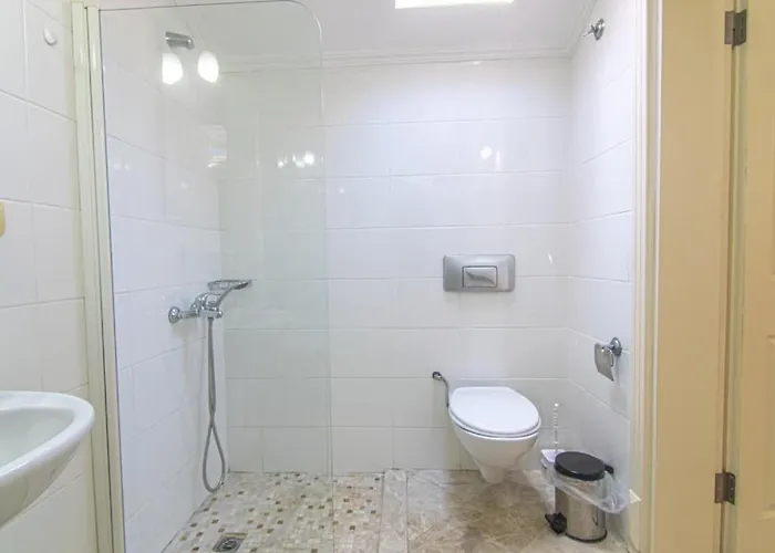 Sunset Beach Club Aqua Lettings Oyster 1 Willa